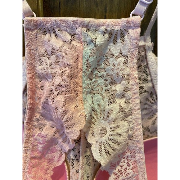 Victoria Secret Bralette  Bra Ombré Pink Lace Razorback Sexy Lingerie Sz Small - Picture 9 of 12